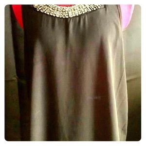 embellished neck sleeveless Blouse